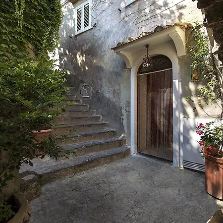 Le Ninfee Di 2* Positano